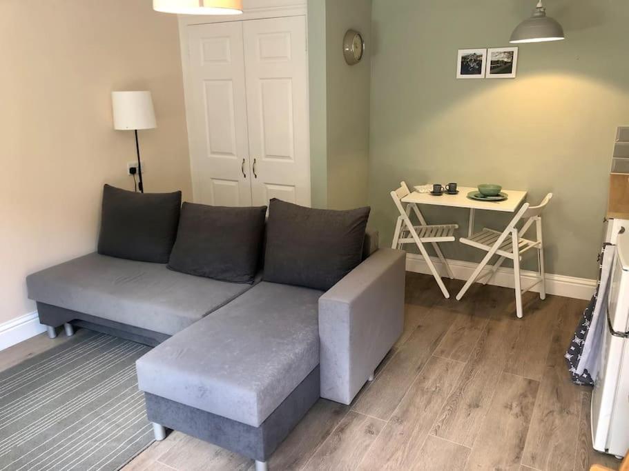 Quiet And Cosy Flat, Close To Bath Centre Bagian luar foto